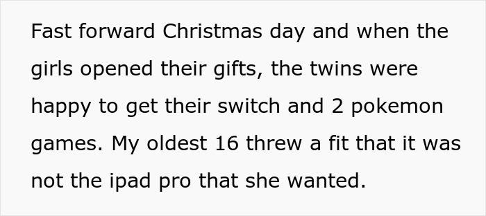 16 Y.O. In Tears After Single Mom Gets Her The Wrong Christmas Gift, Adds Insult To Injury 16 Y.O. In Tears After Single Mom Gets Her The Wrong Christmas Gift, Adds Insult To Injury