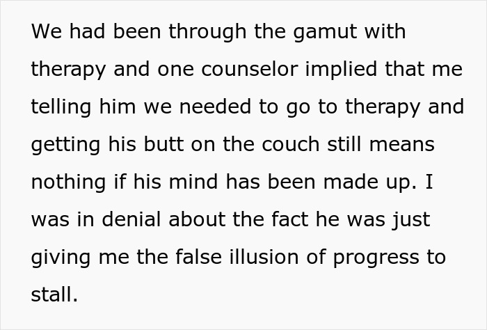 Man decides to finally propose after 30 years and 4 kids, met with a disappointed eye roll from his partner. Man decides to finally propose after 30 years and 4 kids, met with a disappointed eye roll from his partner.