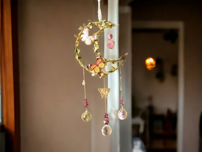 GF Is Very Disappointed By BF's Holiday Gift, Gets A Reality Check GF Is Very Disappointed By BF's Holiday Gift, Gets A Reality Check