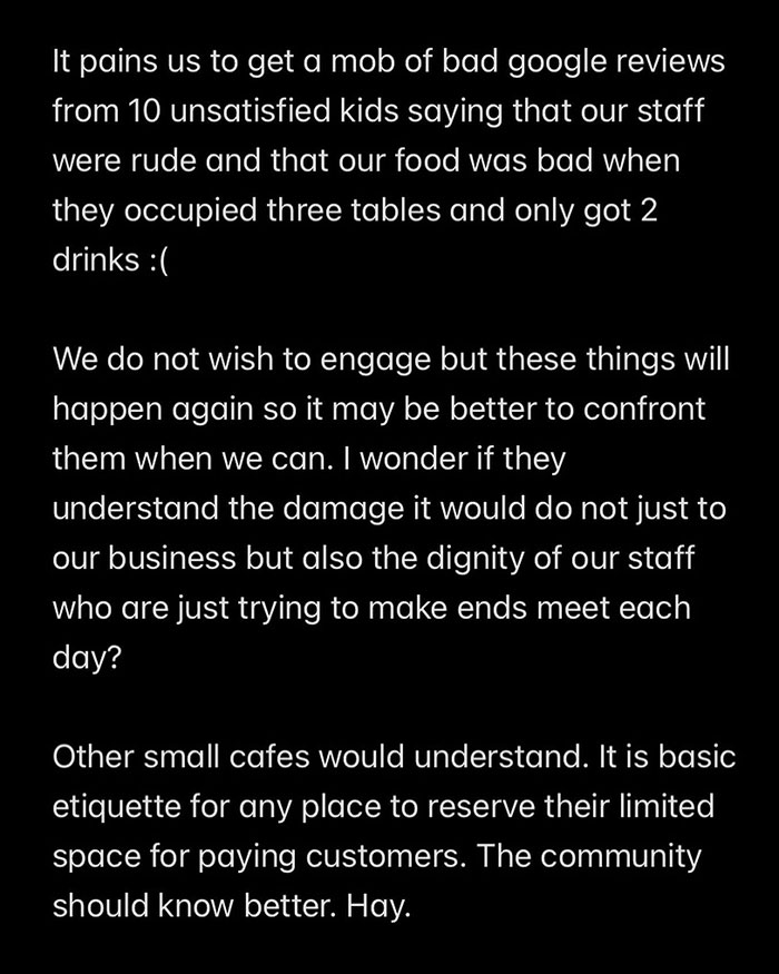 Customers Flood A Cafe With 1-Star Reviews Online, Receive Backlash After Owners Respond