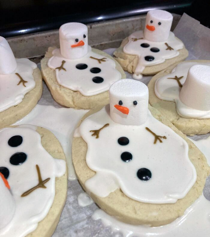 First Attempt Ever At Royal Icing And Flooding. Not Perfect, So I Think The Melted Snowman Cookies Were The Right Choice For A First Project. They’re Authentic Looking