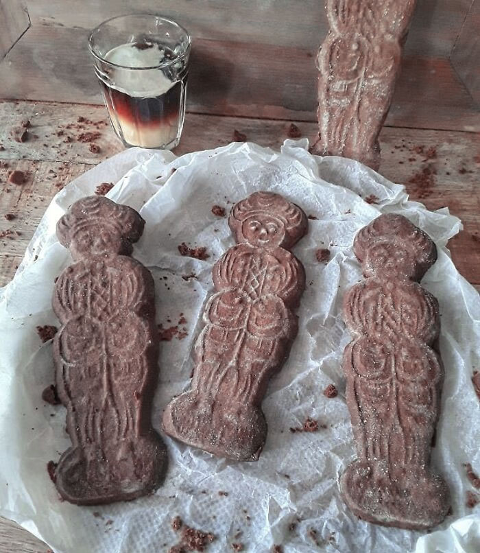 Speculaas Is A Biscuit Full Of Herbs And Spices. Traditionally Baked On Or Just Before St Nicholas' Day In The Nederlands (5th December) And Around Christmas In Germany And Austria 