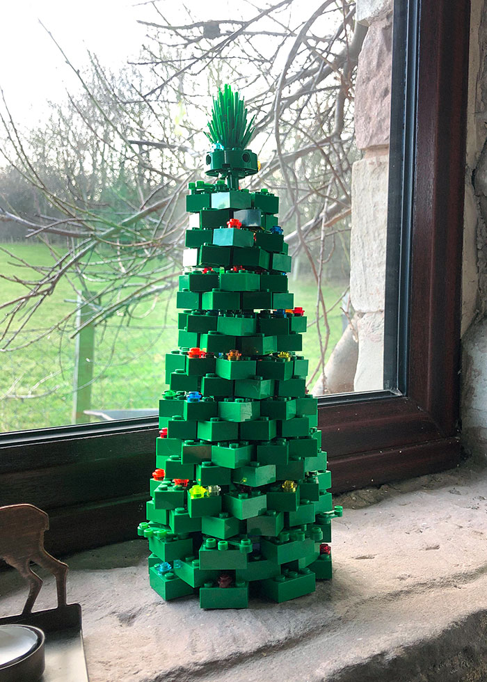 My Cute LEGO Christmas Tree Is Up