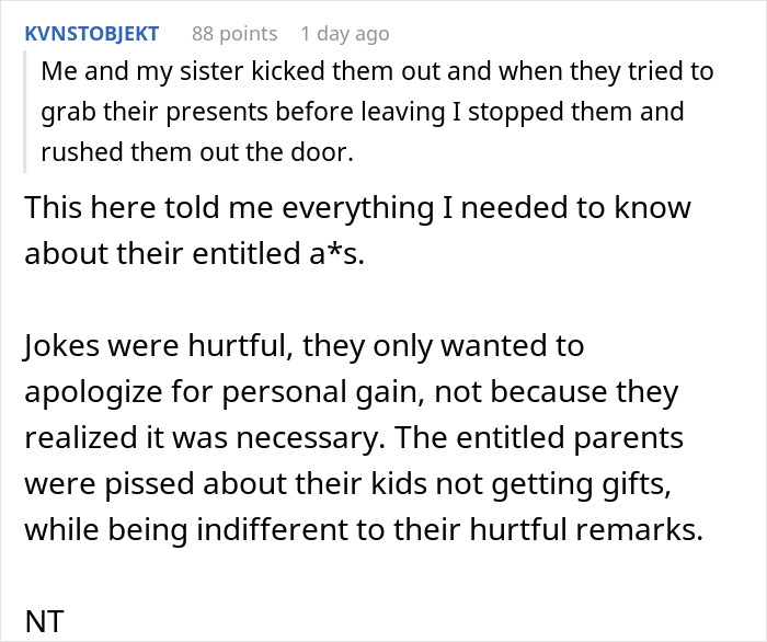 Men Take Back $100-Worth Of Gifts After Overhearing Homophobic Jokes, Family Goes Berserk