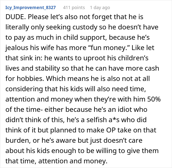 Man Expects Wife To Raise Two Kids He Hid From Her For 3 Years, Gets Served With Divorce Papers Man Expects Wife To Raise Two Kids He Hid From Her For 3 Years, Gets Served With Divorce Papers