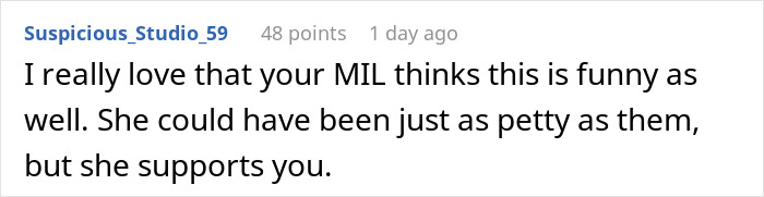 “No One Gets Bows This Year”: Woman Takes Petty Revenge On Entitled SILs “No One Gets Bows This Year”: Woman Takes Petty Revenge On Entitled SILs