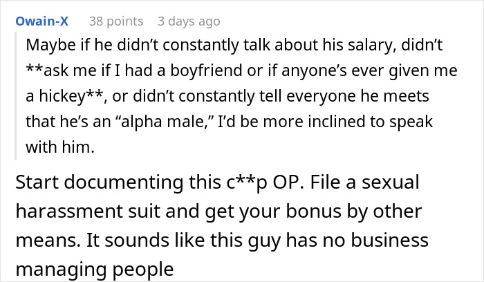Tone-Deaf Boss Complains About His Holiday Bonus To An Employee Who Got 50 Times Less Tone-Deaf Boss Complains About His Holiday Bonus To An Employee Who Got 50 Times Less
