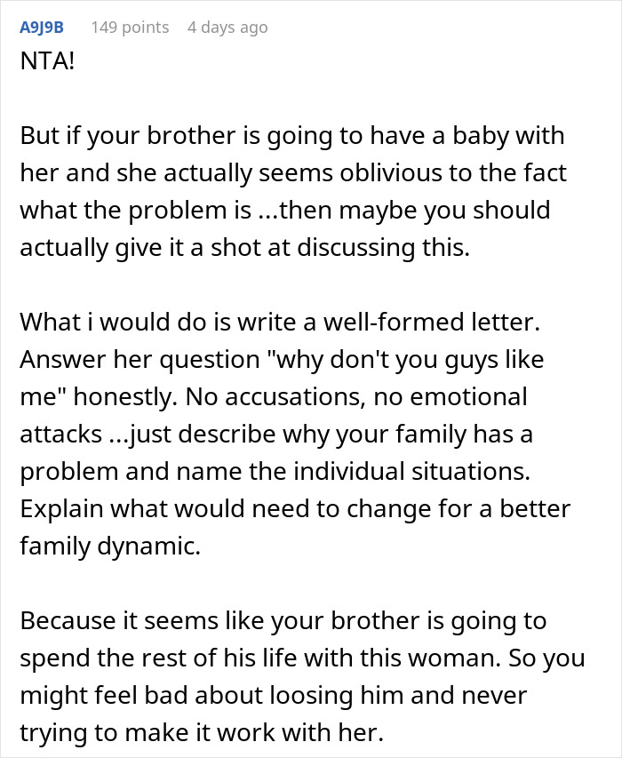 Woman Doesn’t Realize She’s Toxic, Gets Laughed At After Asking Why Her BF’s Family Doesn’t Like Her Woman Doesn’t Realize She’s Toxic, Gets Laughed At After Asking Why Her BF’s Family Doesn’t Like Her