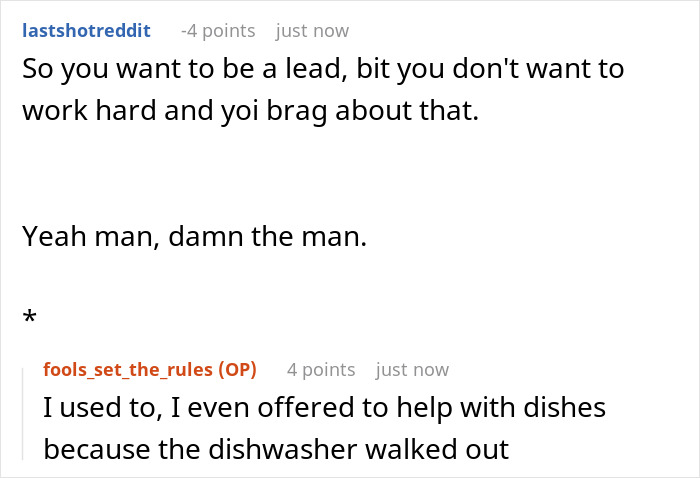 Manager Keeps Giving Work Hours To His Friends, Person Quits On X-Mas After Getting Tired Of It Manager Keeps Giving Work Hours To His Friends, Person Quits On X-Mas After Getting Tired Of It