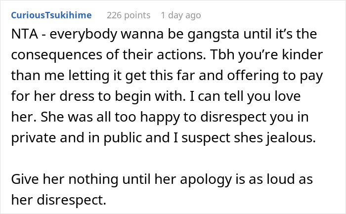 Woman Makes Fun Of Sister’s Profession, Is Upset She Refuses To Give Her Money She Earned From It Woman Makes Fun Of Sister’s Profession, Is Upset She Refuses To Give Her Money She Earned From It
