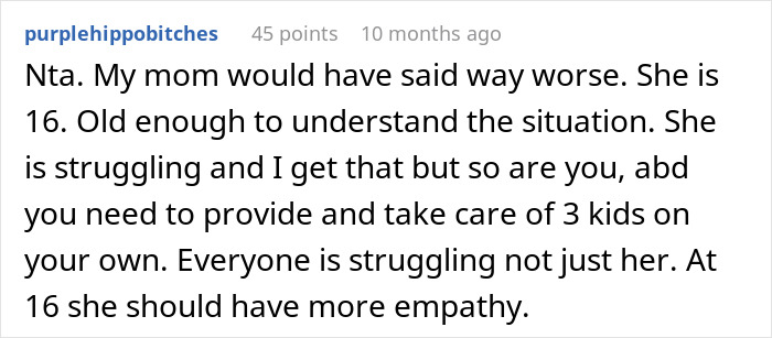 16 Y.O. In Tears After Single Mom Gets Her The Wrong Christmas Gift, Adds Insult To Injury 16 Y.O. In Tears After Single Mom Gets Her The Wrong Christmas Gift, Adds Insult To Injury