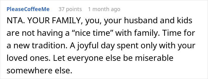 Family Tired Of Hosting Ungrateful Relatives For Christmas Decide To Cancel, Drama Ensues Family Tired Of Hosting Ungrateful Relatives For Christmas Decide To Cancel, Drama Ensues