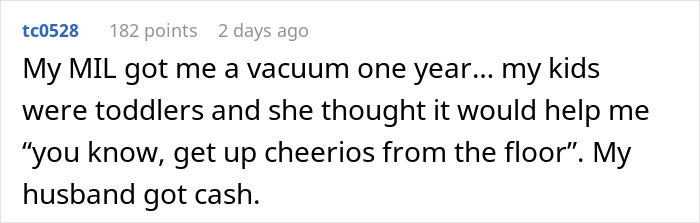 Woman Waits A Full Year To Get Back At Husband For Selfish Christmas Gift, Makes Him Furious Woman Waits A Full Year To Get Back At Husband For Selfish Christmas Gift, Makes Him Furious