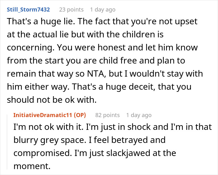 Man Expects Wife To Raise Two Kids He Hid From Her For 3 Years, Gets Served With Divorce Papers Man Expects Wife To Raise Two Kids He Hid From Her For 3 Years, Gets Served With Divorce Papers