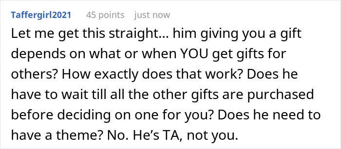 Man Weaponizes His Incompetence By Not Buying His Wife A Christmas Gift, She Plans On Leaving Him Man Weaponizes His Incompetence By Not Buying His Wife A Christmas Gift, She Plans On Leaving Him