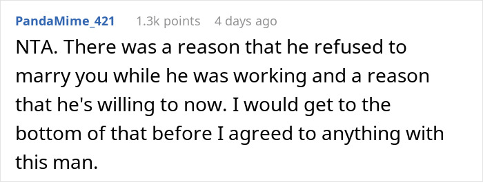 Screenshot of a Reddit comment discussing a guy deciding to finally propose after 30 years and 4 kids. Screenshot of a Reddit comment discussing a guy deciding to finally propose after 30 years and 4 kids.
