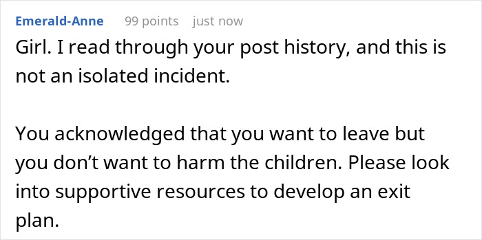 Man Weaponizes His Incompetence By Not Buying His Wife A Christmas Gift, She Plans On Leaving Him Man Weaponizes His Incompetence By Not Buying His Wife A Christmas Gift, She Plans On Leaving Him
