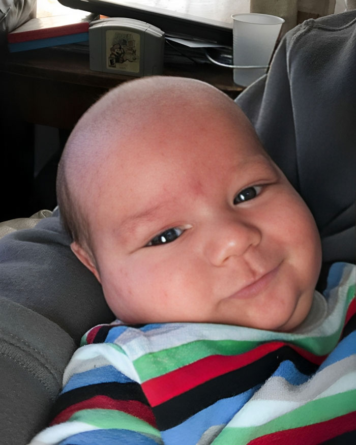 My 1-Month-Old Son Looks Like A 45-Year-Old Uncle Dave After A Few Beers