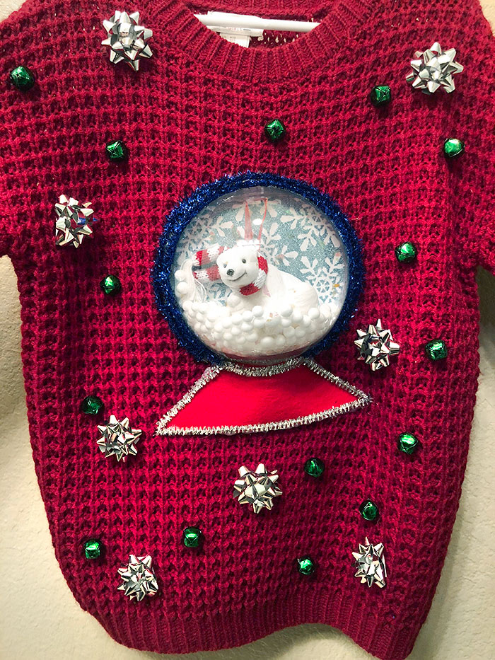 I Made My Niece An "Ugly" Christmas Sweater