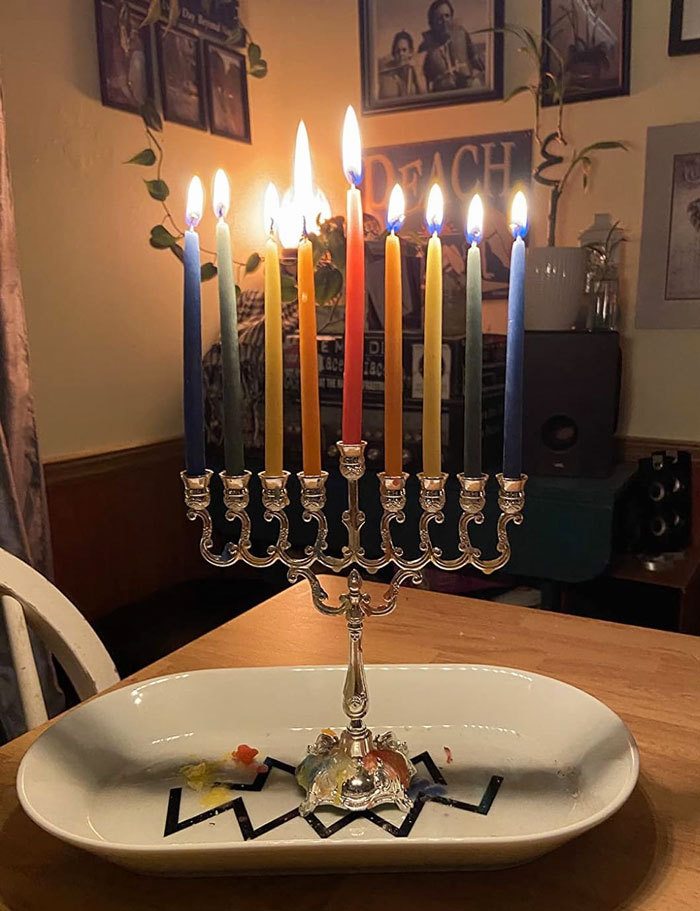 Hanukkah Candles: Perfectly sized, kosher certified and dripless for a clean menorah experience — the ideal gift for the holiday season.