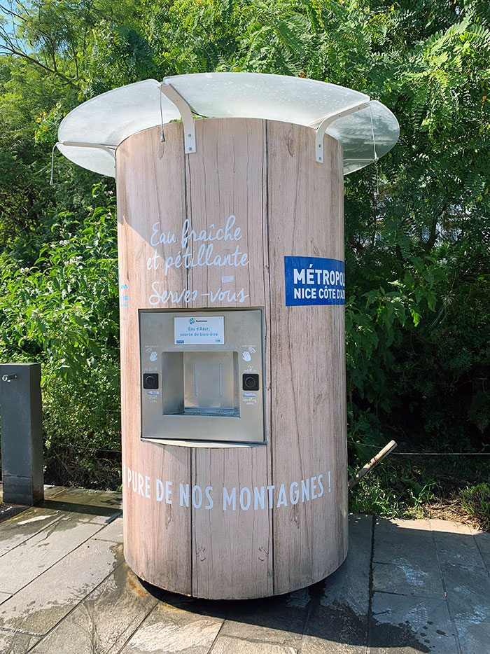 This Public Fountain In Nice, France Lets You Fill Your Water Bottle With Flat Or Sparkling Water