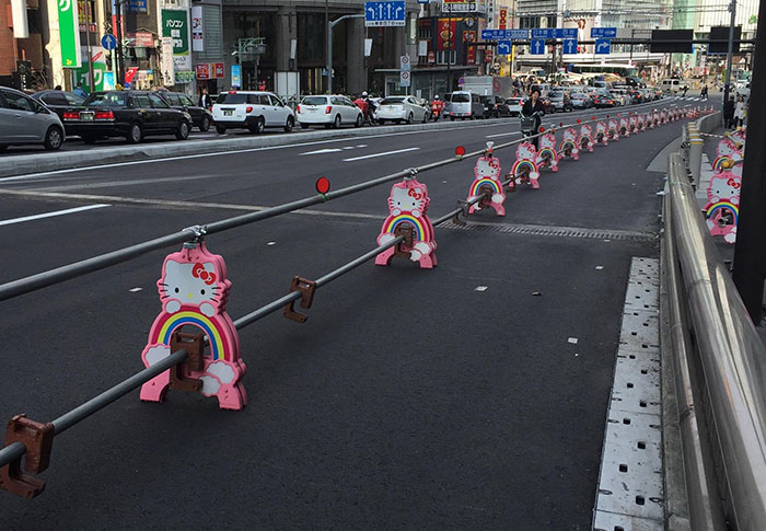 These Hello Kitty Construction Barriers In Tokyo