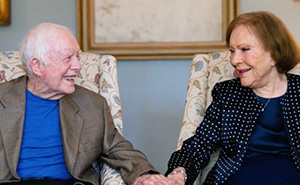 “Goodbye, Darling”: Jimmy Carter’s Daughter Reads His Love Letter To His Wife During Her Service