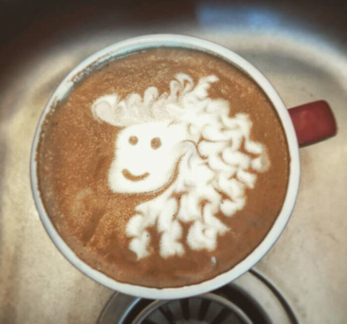 When You Want To Draw A Woman’s Face On Coffee And You Remember You Don’t Know How To Draw