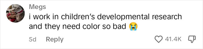 'Beige' Mom Shares She Repainted Her Toddler's Christmas Tree, Gets Roasted In The Comments 'Beige' Mom Shares She Repainted Her Toddler's Christmas Tree, Gets Roasted In The Comments