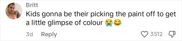 'Beige' Mom Shares She Repainted Her Toddler's Christmas Tree, Gets Roasted In The Comments 'Beige' Mom Shares She Repainted Her Toddler's Christmas Tree, Gets Roasted In The Comments