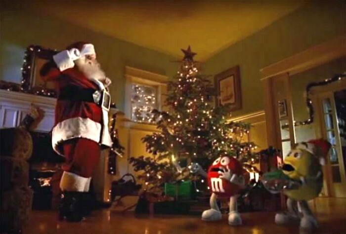 The M&M Commercial That's Been Playing Every Christmas For As Long As I Can Remember