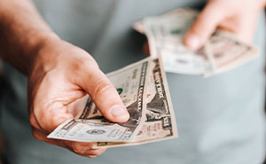 "I Didn't Tip": Man Gets His Car Fixed For $500, Is Surprised To See The Tipping Screen