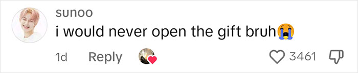 Person Hides What Their Actual Gifts Are, And The Results Are Hilariously Impressive Person Hides What Their Actual Gifts Are, And The Results Are Hilariously Impressive