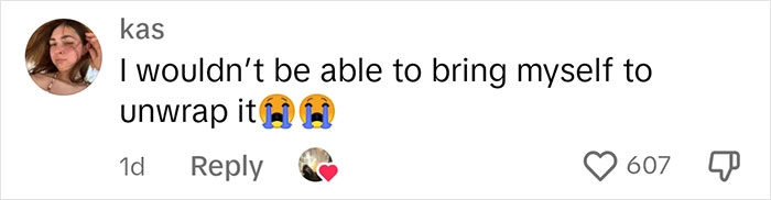 Person Hides What Their Actual Gifts Are, And The Results Are Hilariously Impressive Person Hides What Their Actual Gifts Are, And The Results Are Hilariously Impressive