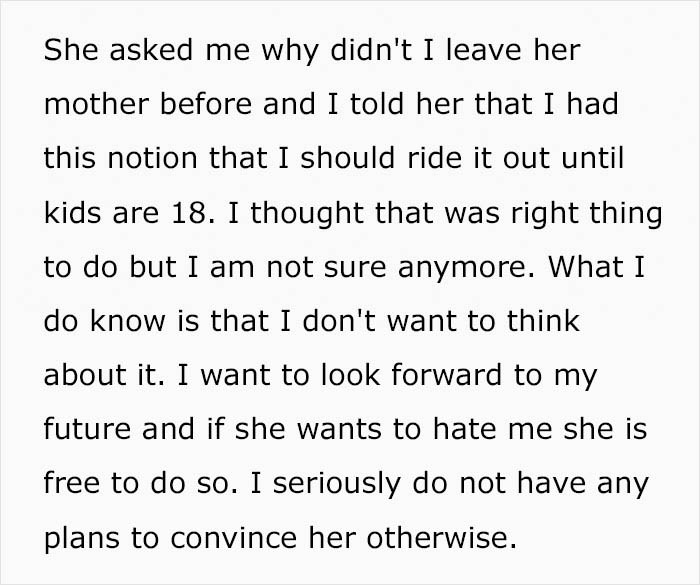 Man Proves To Daughter His New Girlfriend Is Not A Homewrecker, Reveals Real Reason He Left Mom Man Proves To Daughter His New Girlfriend Is Not A Homewrecker, Reveals Real Reason He Left Mom