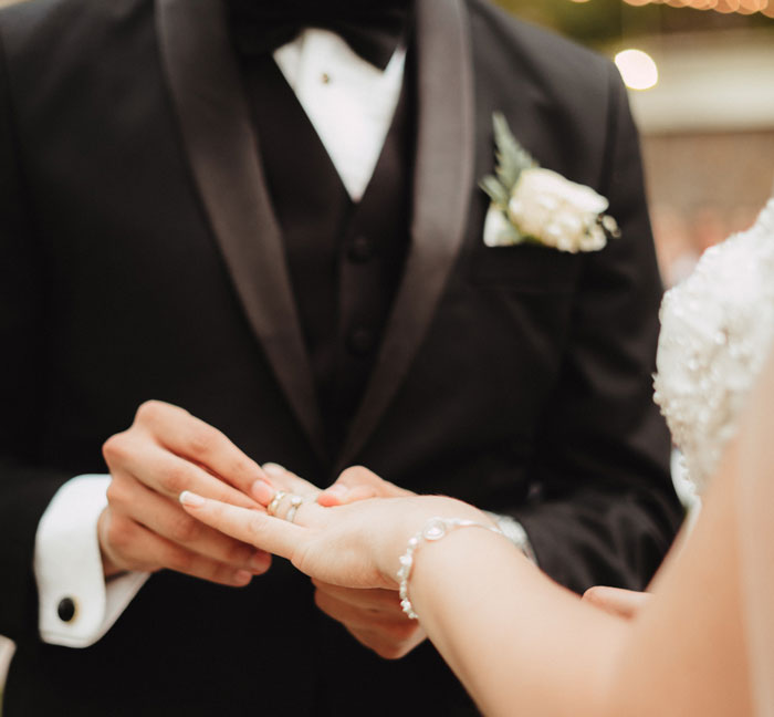 Woman Gets Called ‘Heartless’ After Standing Her Ground To Have A Child-Free Wedding