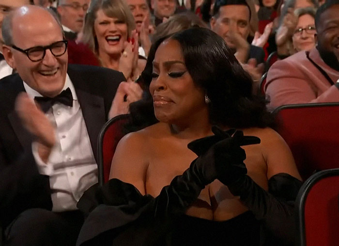 “I Want To Thank Me”: Niecy Nash-Betts Is Praised For Her Acceptance Speech After Winning An Emmy