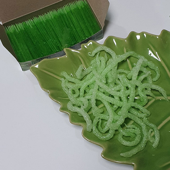 “Please Don’t Eat Them”: South Korea Food Ministry Urges People To Stop Frying Toothpicks “Please Don’t Eat Them”: South Korea Food Ministry Urges People To Stop Frying Toothpicks