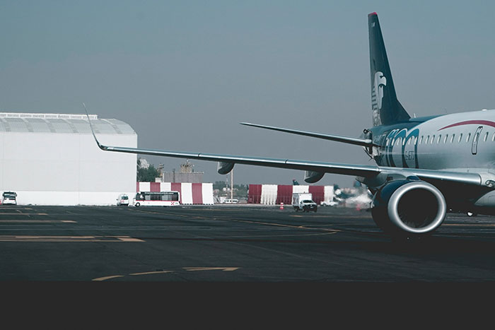 Man Praised For Opening Plane’s Emergency Exit And Walking Onto Its Wing “To Protect Everyone”