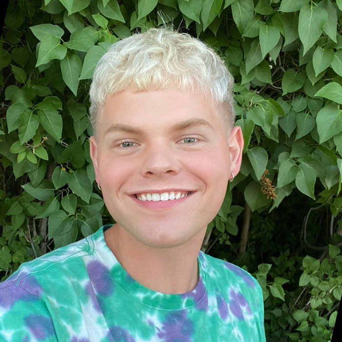 “A Work Of Art”: Celebrities Respond To “Doll Artist” Who Remakes Barbies In Their Image “A Work Of Art”: Celebrities Respond To “Doll Artist” Who Remakes Barbies In Their Image