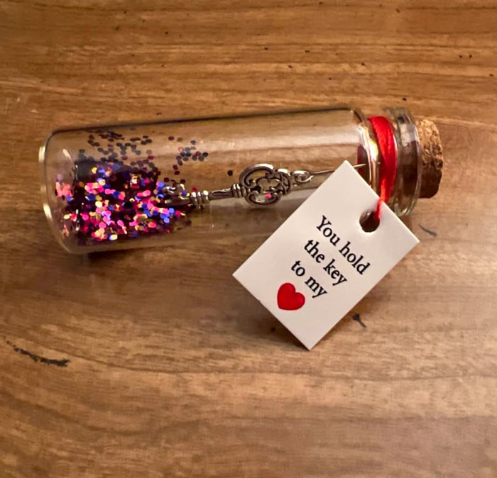 Unlock All The Feels With This Adorable Key In A Bottle Gift, Perfect For Expressing Endless Love And Appreciation