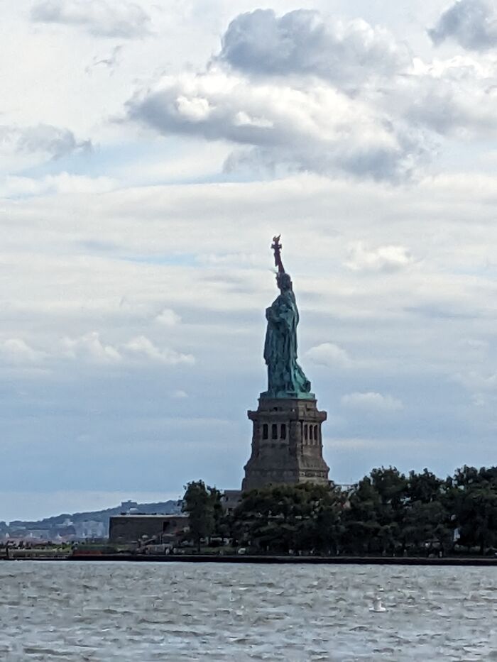 Statue Of Liberty ( New Jersey) Check The Maps