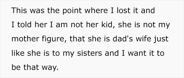 Teen Has A Meltdown During Family Christmas After Her Dad's New Wife Tries To Become Her Mom Teen Has A Meltdown During Family Christmas After Her Dad's New Wife Tries To Become Her Mom