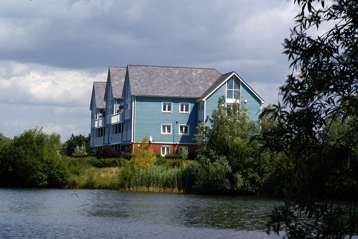 Guy Buys 'Dream House' As A Wedding Gift, Bride Dumps Him And Is Livid After Finding Everything Out Guy Buys 'Dream House' As A Wedding Gift, Bride Dumps Him And Is Livid After Finding Everything Out