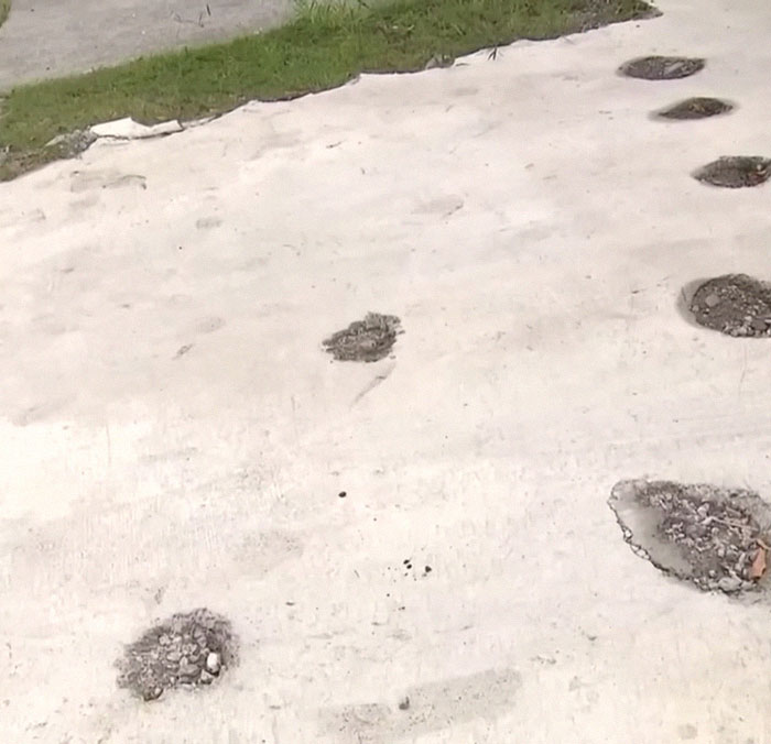 “This Is What Happens When You Don’t Pay”: Builders Film Themselves Destroying Woman’s Driveway