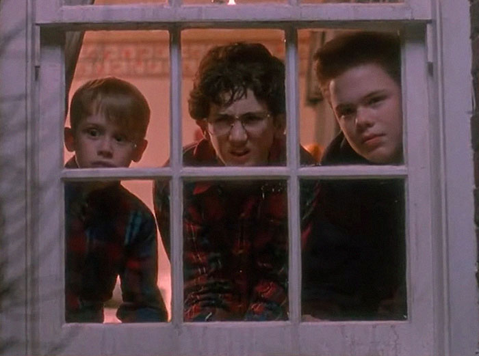 Facing Numerous Criminal Accusations, “Home Alone” Buzz Actor Hospitalized In Critical Condition Facing Numerous Criminal Accusations, “Home Alone” Buzz Actor Hospitalized In Critical Condition