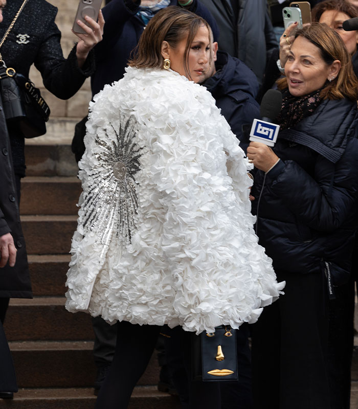 “What A Waste Of Money": Jennifer Lopez’s Striking Look At Paris Fashion Week Has People Talking