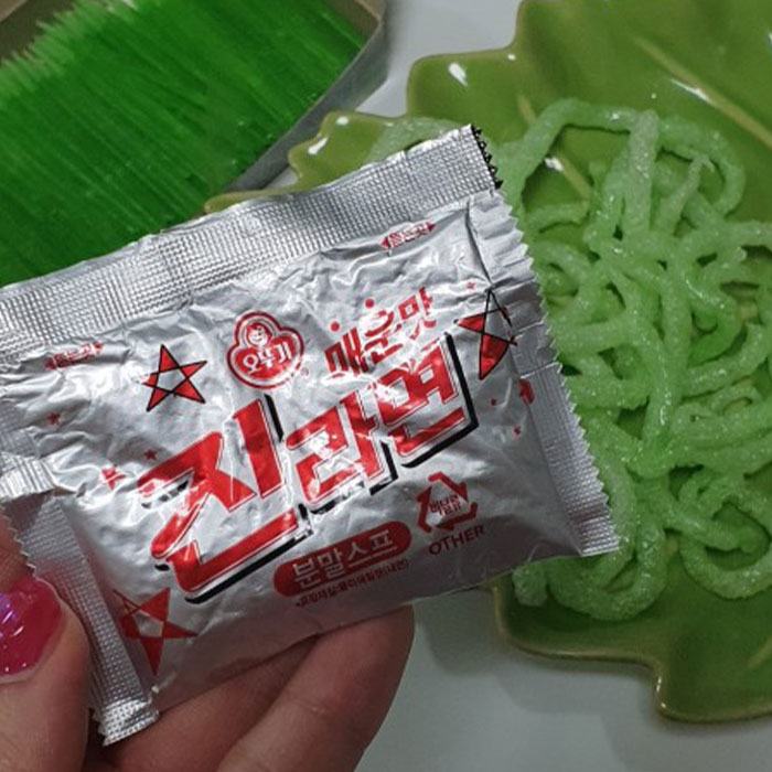 “Please Don’t Eat Them”: South Korea Food Ministry Urges People To Stop Frying Toothpicks “Please Don’t Eat Them”: South Korea Food Ministry Urges People To Stop Frying Toothpicks