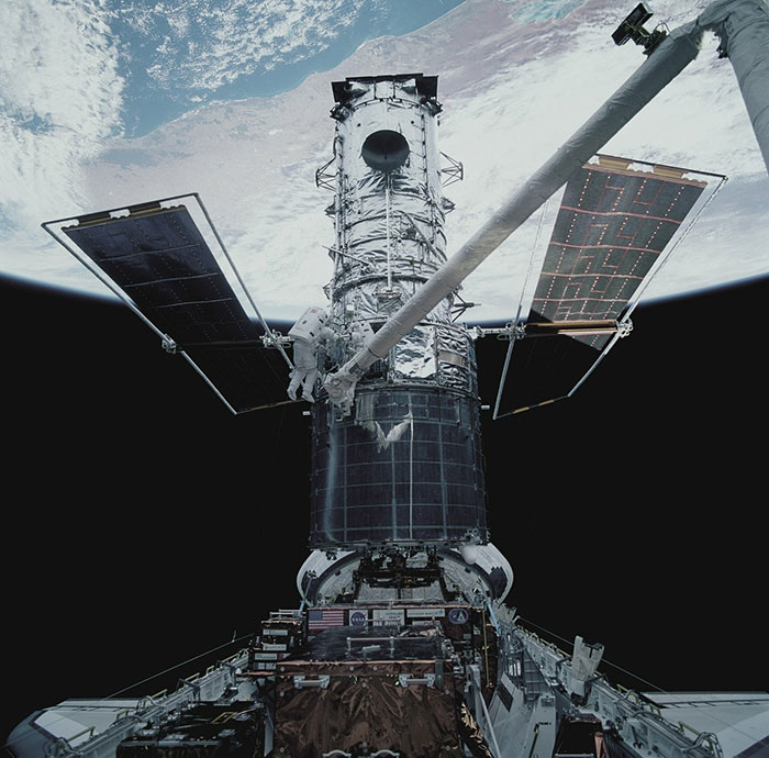 “NASA Has A Sense Of Humor”: New NASA Photos Reveal Adorable Galaxies “NASA Has A Sense Of Humor”: New NASA Photos Reveal Adorable Galaxies