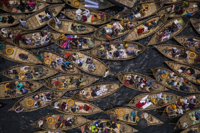 Non-Professional Editorial / Press / Other, 2nd Place: Polluted Buriganga River By Azim Khan Ronnie